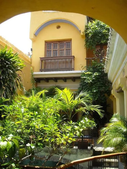 Charming Colonial Home With Pool, Walled City Cartagena 度假居