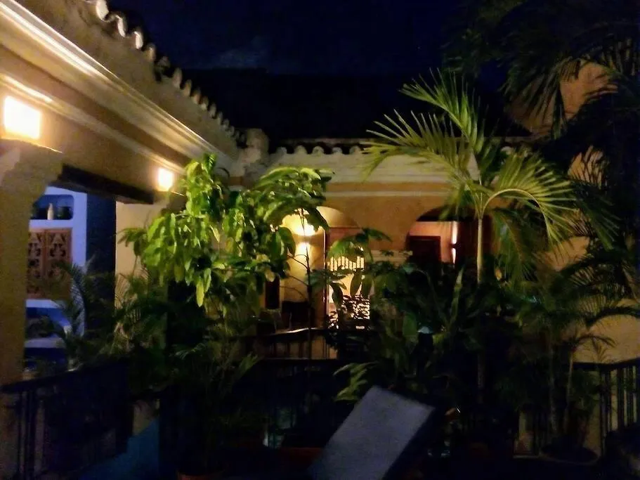Charming Colonial Home With Pool, Walled City Cartagena 度假居